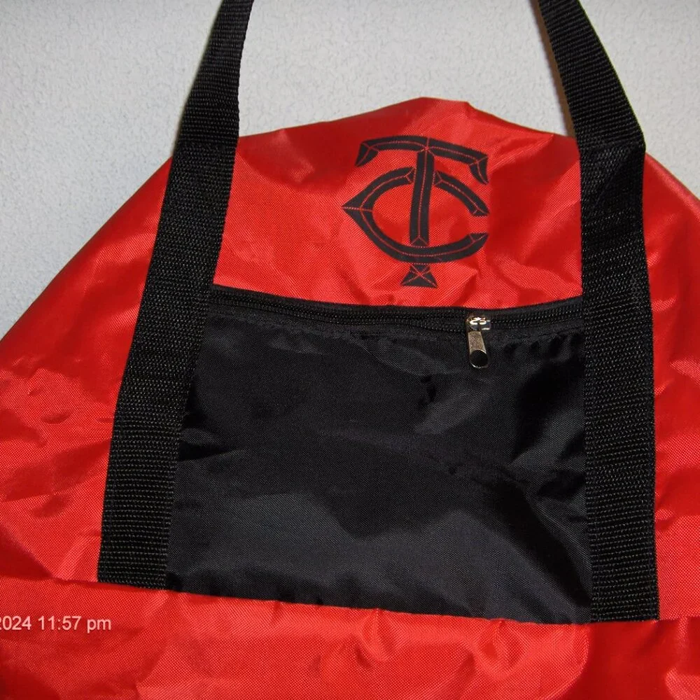 Minnesota Twins Nylon Duffle Bag 10x10x19
